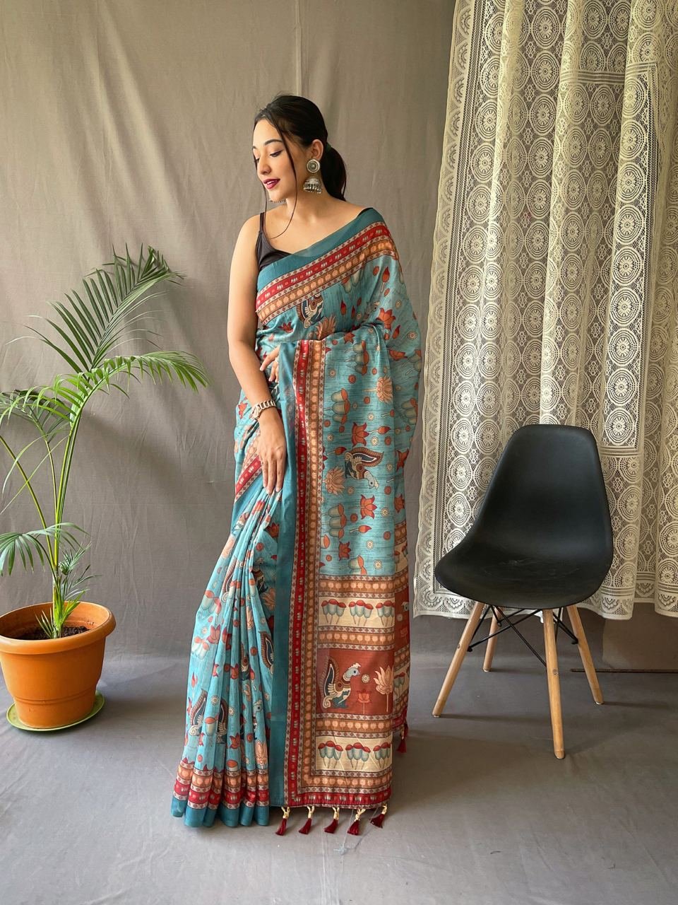 Women's Artistic Terracotta Orange Linen Saree with Kalamkari Inspired Print & Tassel Detailing – Perfect for Casual Festivities & Cultural Events - Image 10